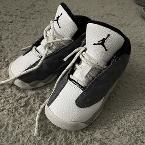 Kids grey Jordan shoes size 7